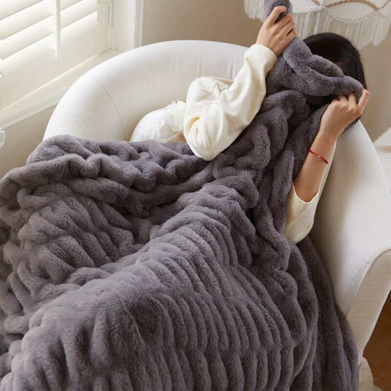 CocoonChic - Couverture en Fausse Fourrure Douce et Élégante pour Lit