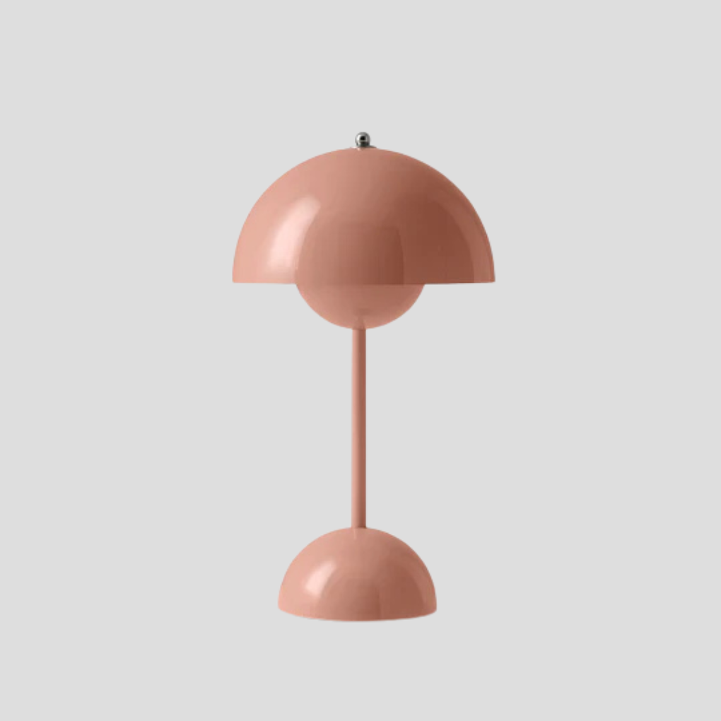 Lampe de table en métal sans fil