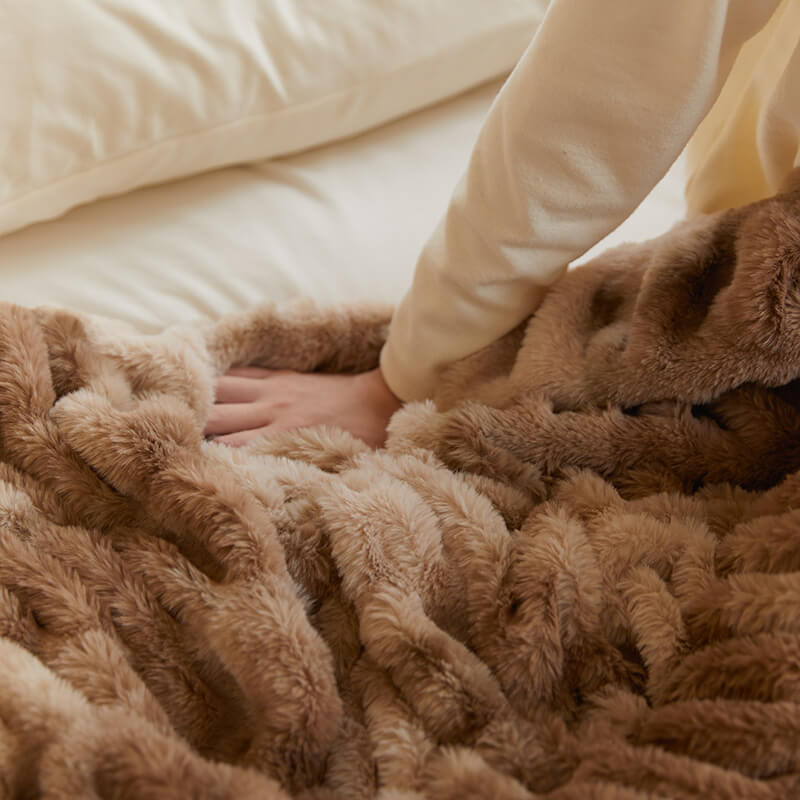 CocoonChic - Couverture en Fausse Fourrure Douce et Élégante pour Lit