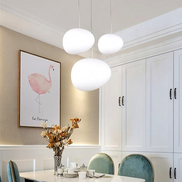 LumièreZen - Suspension en Verre Soufflé pour Une Ambiance Douce