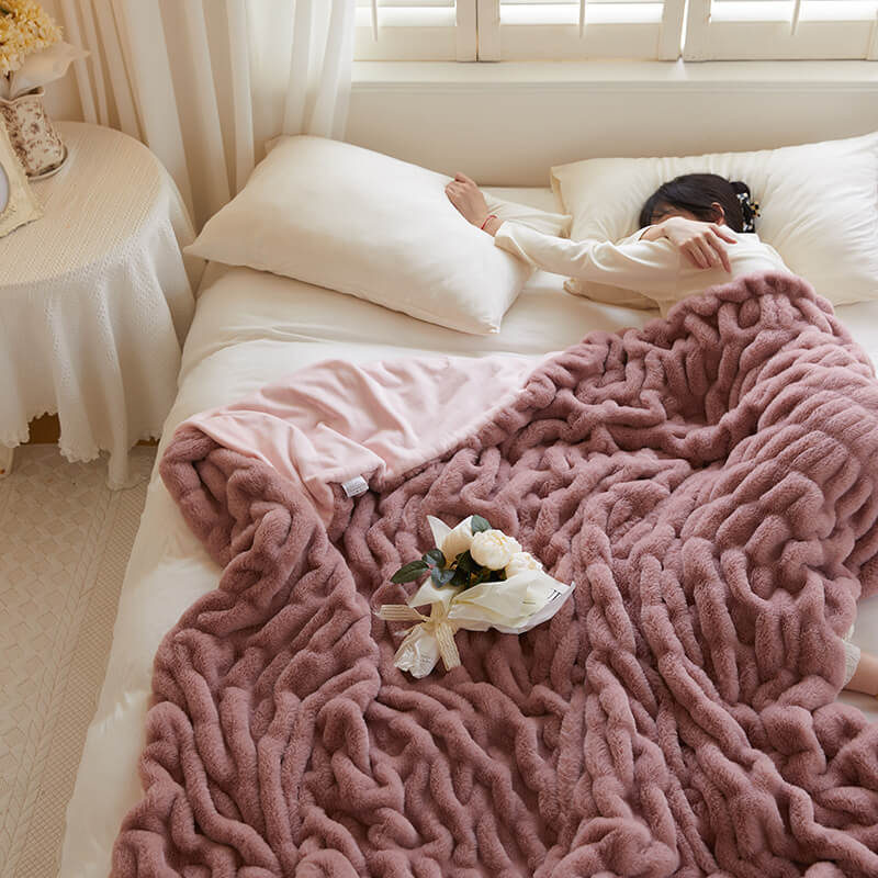 CocoonChic - Couverture en Fausse Fourrure Douce et Élégante pour Lit
