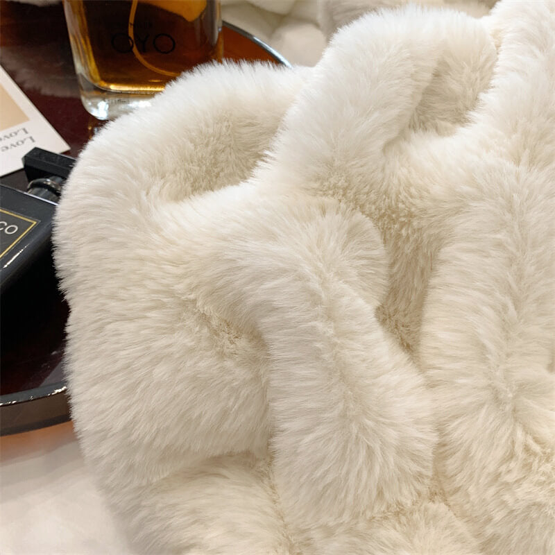 CocoonChic - Couverture en Fausse Fourrure Douce et Élégante pour Lit
