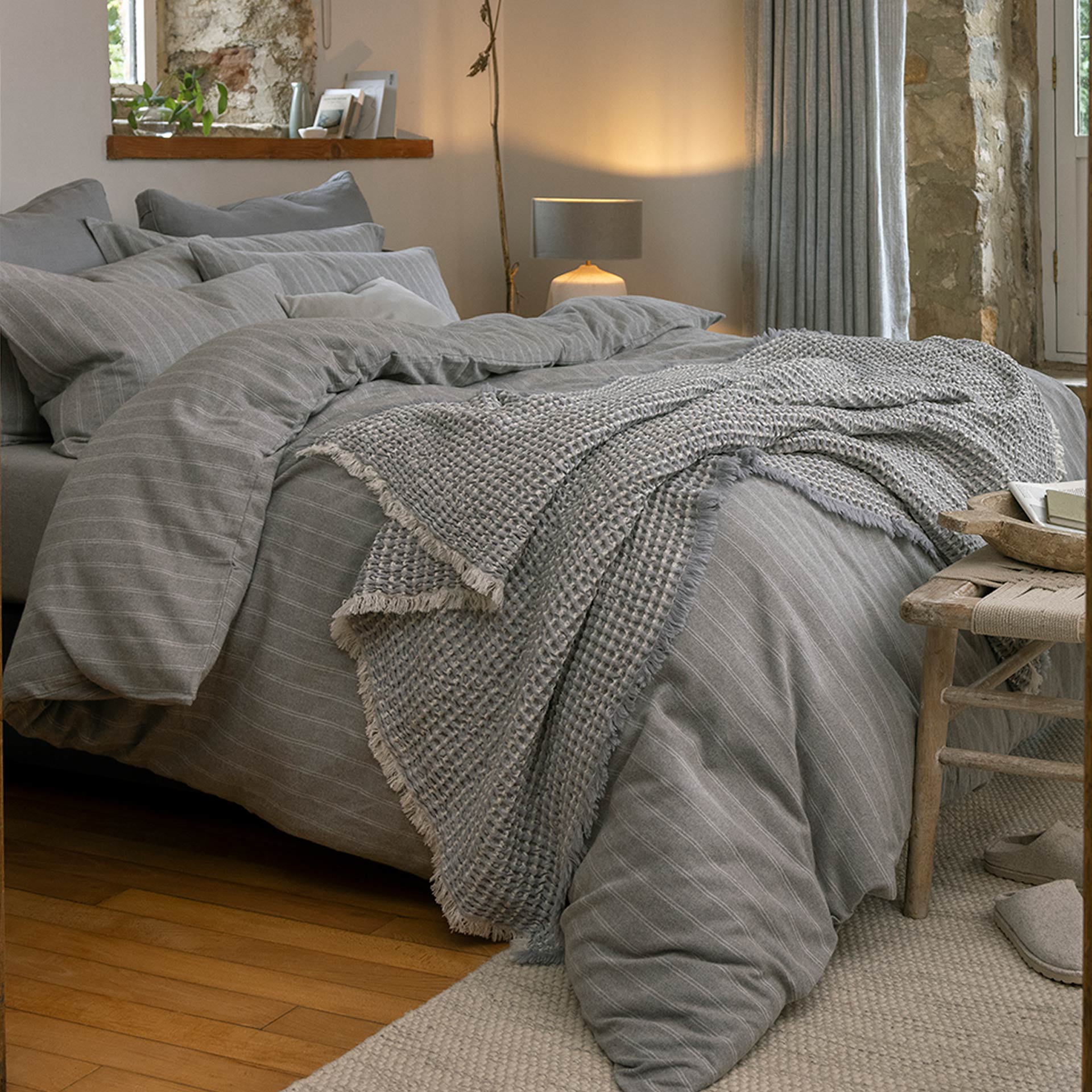 Coton Doux - Ensemble de Couette Rayé en Flanelle 100% Confortable