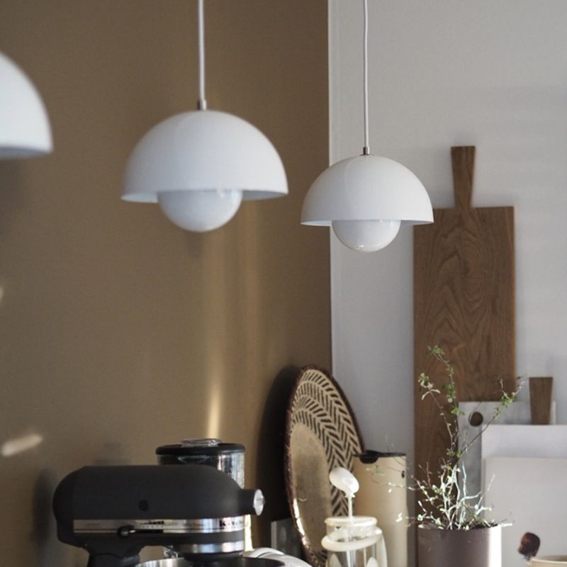 Lumière Suspendue Florale - Applique Scandinave pour une Ambiance Cosy