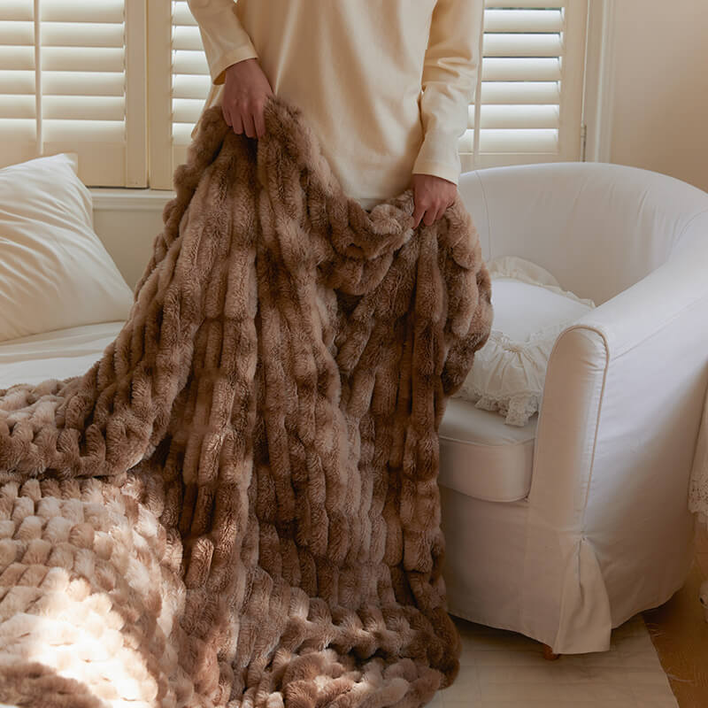 CocoonChic - Couverture en Fausse Fourrure Douce et Élégante pour Lit