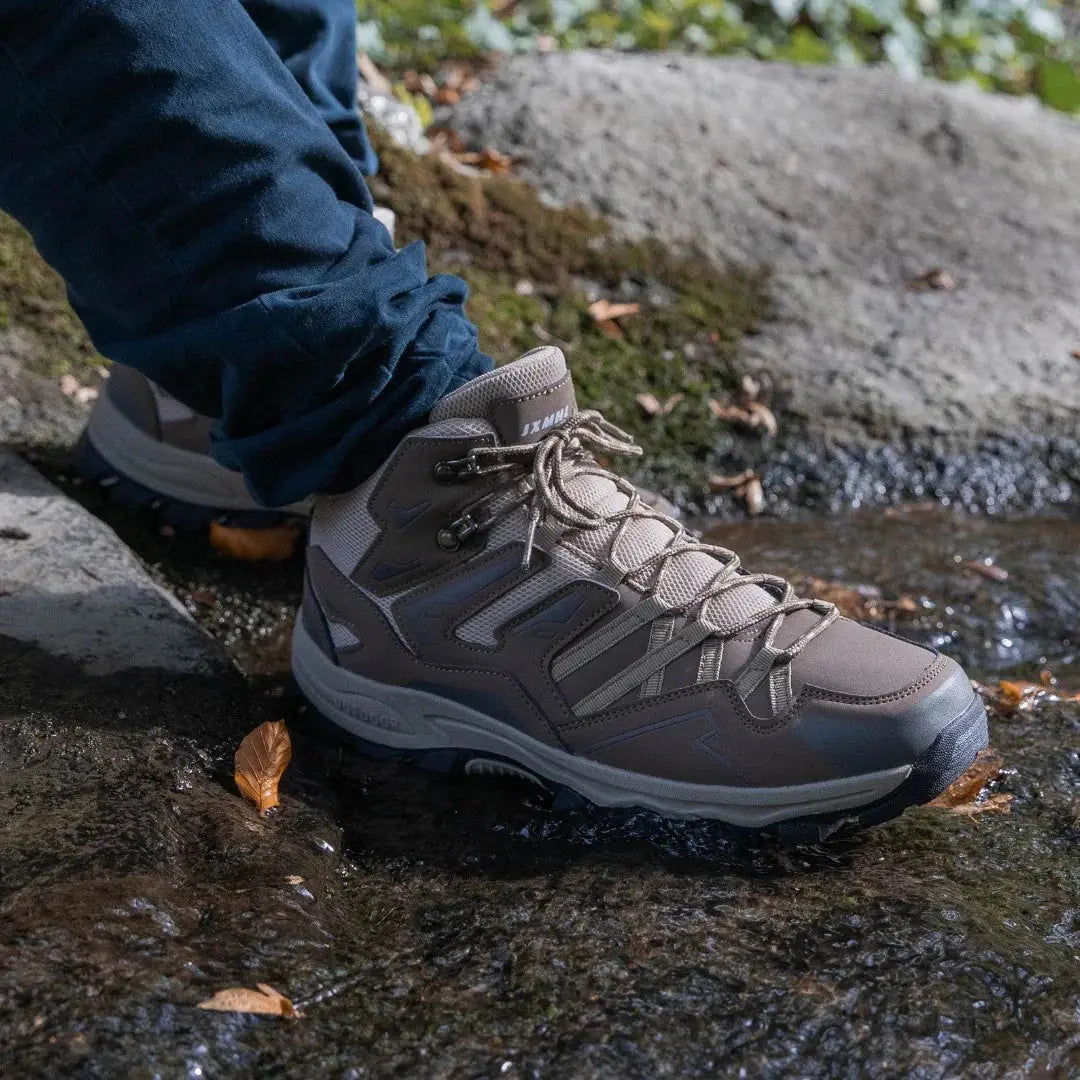 Aventuri - Chaussures de randonnée ergonomiques pour un confort optimal et un soutien exceptionnel