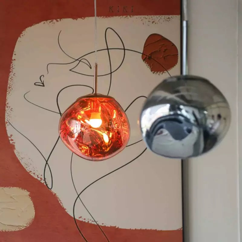 Lumière Fondante - Lampe Suspendue Designer Chic et Artistique