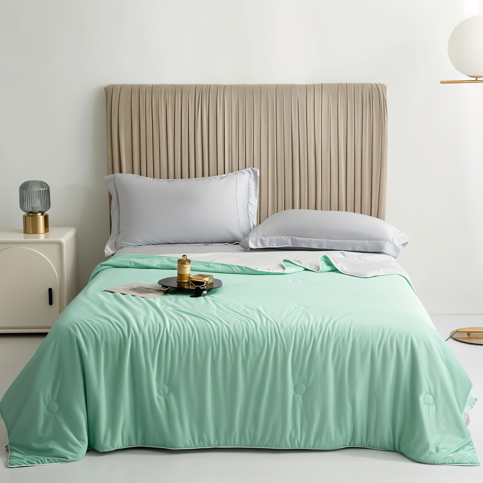 EcoFresh™ - Couverture Rafraîchissante Hypoallergénique Double Face pour l'Été
