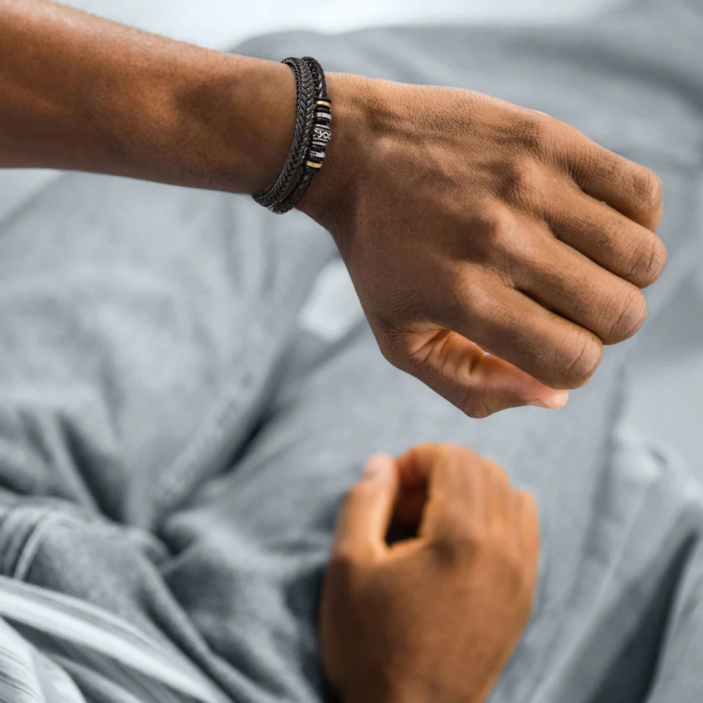 Bracelet pour homme au design masculin