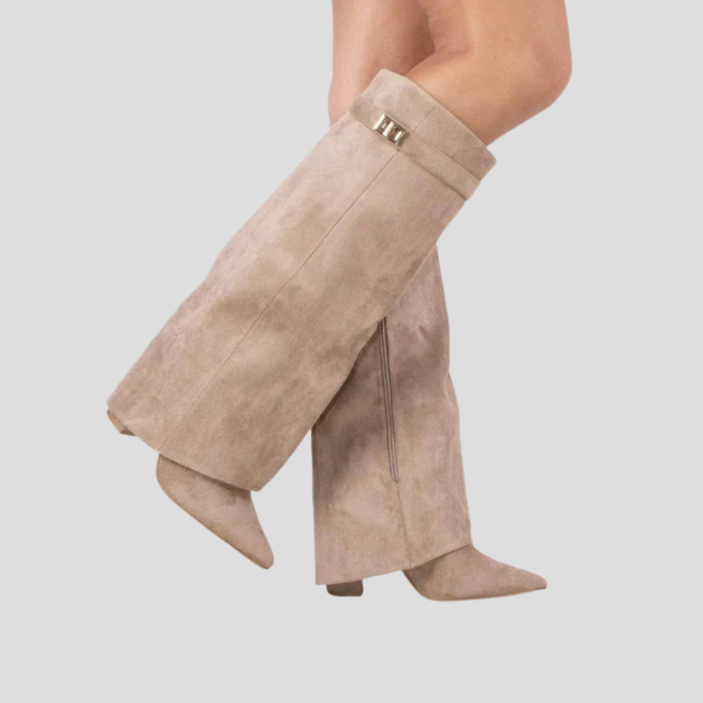 Bottes à talons hauts et rabat