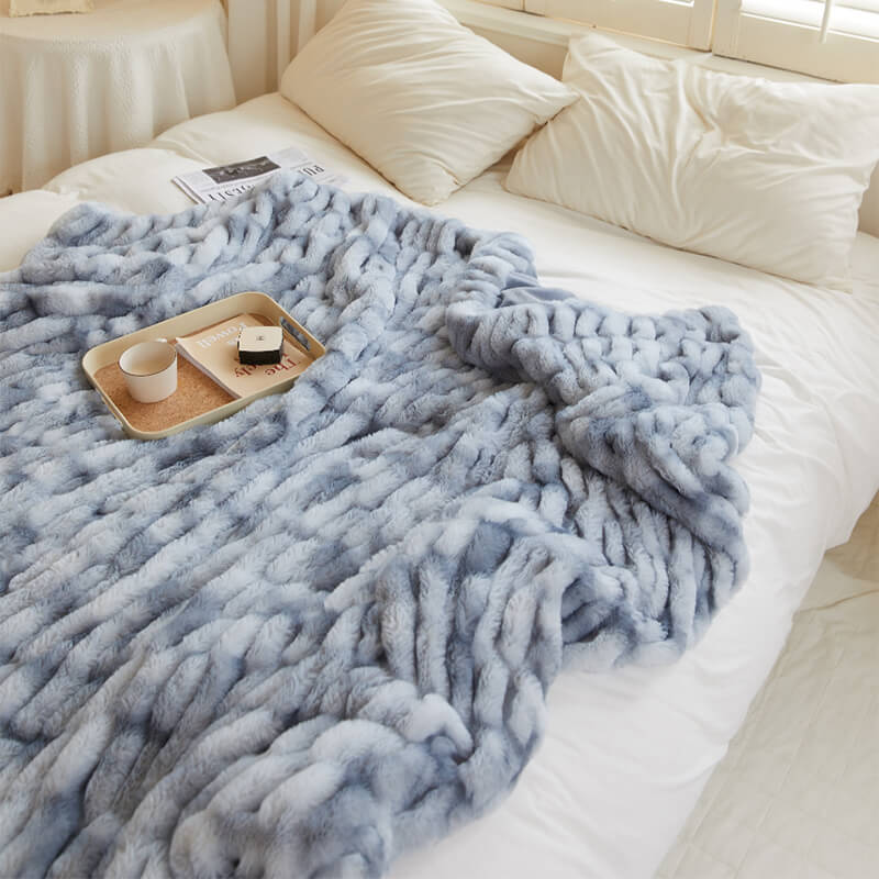 CocoonChic - Couverture en Fausse Fourrure Douce et Élégante pour Lit