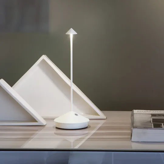 Salume - Lampe de Table LED Minimaliste | Éclairage Sans Fil, Étanche et Dimmable