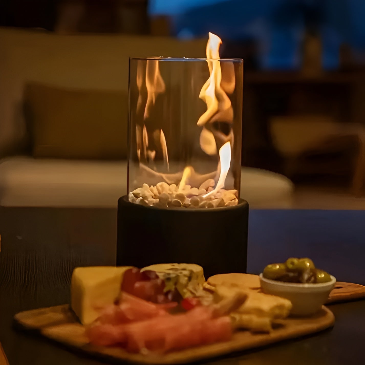 ChicFlamme - Élégante cheminée de table en métal noir
