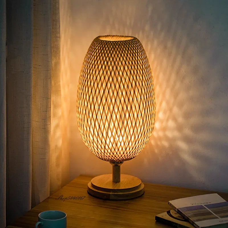 BambooLuxe - Lampe de Table Vintage en Bambou Naturel pour un Style Unique
