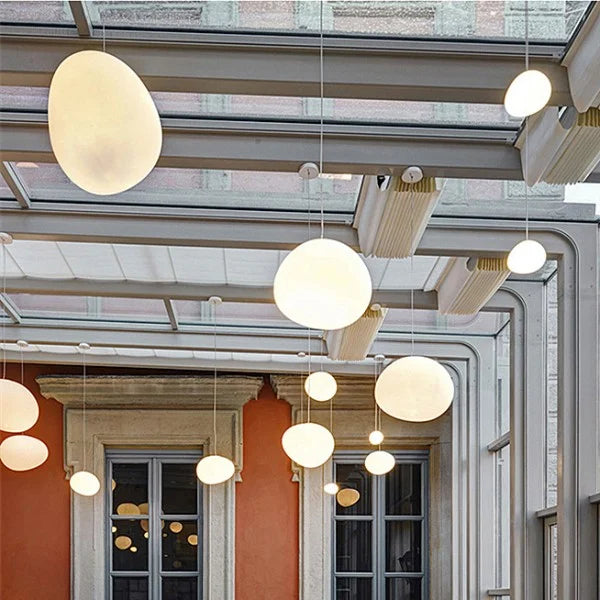 LumièreZen - Suspension en Verre Soufflé pour Une Ambiance Douce