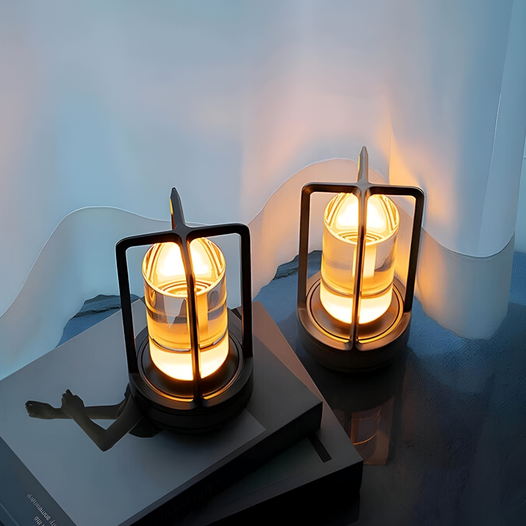 ElegantLight - Lampe de Table Étanche et Portable pour un Éclairage Stylé