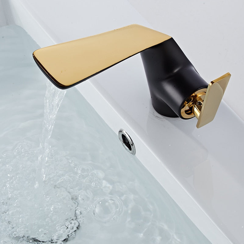 Paven - Robinet de Luxe | Aménagement Moderne de Salle de Bain