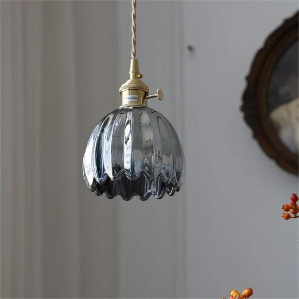 LumiChic - Suspension en Verre Floral Japonais, Éclairage Élégant pour Décoration Moderne