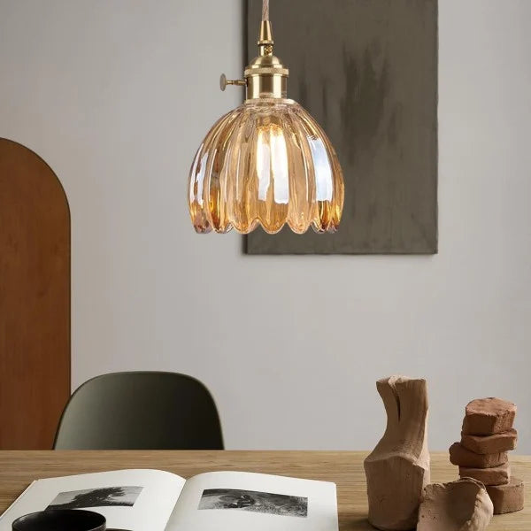 LumiChic - Suspension en Verre Floral Japonais, Éclairage Élégant pour Décoration Moderne