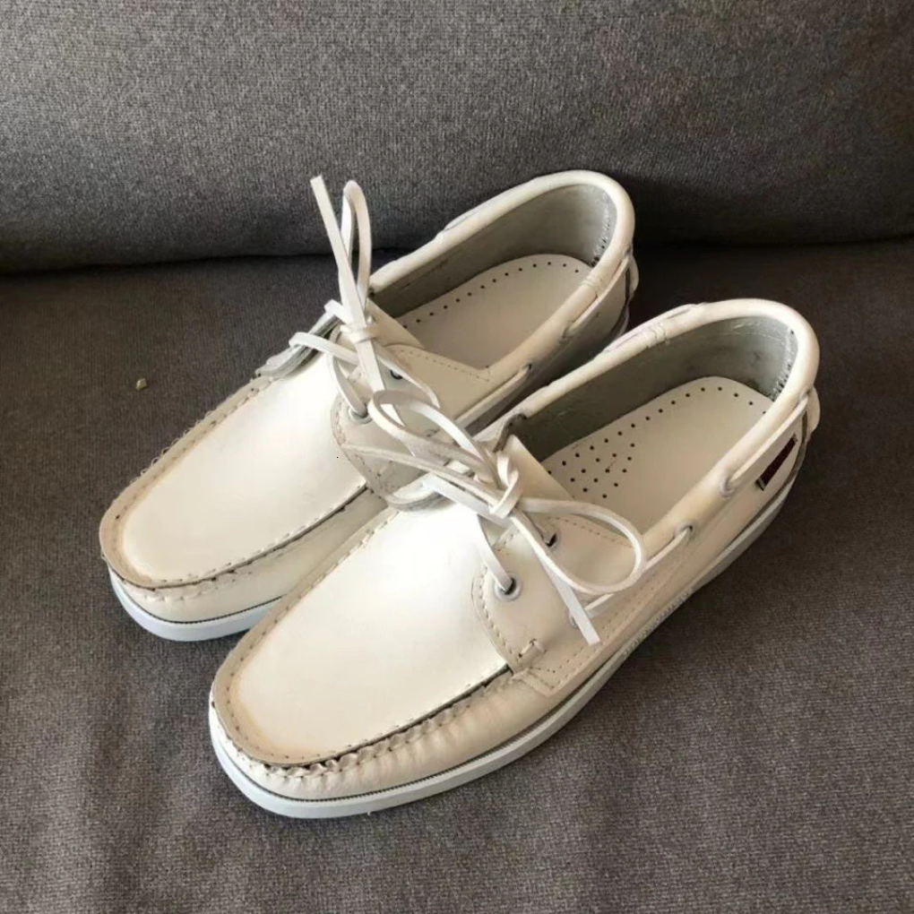 Chaussures bateau élégantes