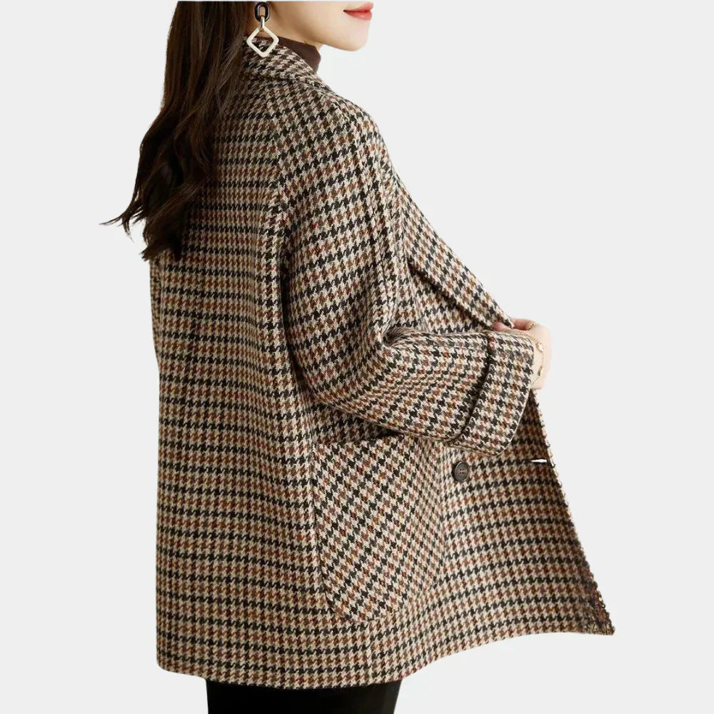 Manteau pour femme avec un design classique à double boutonnage