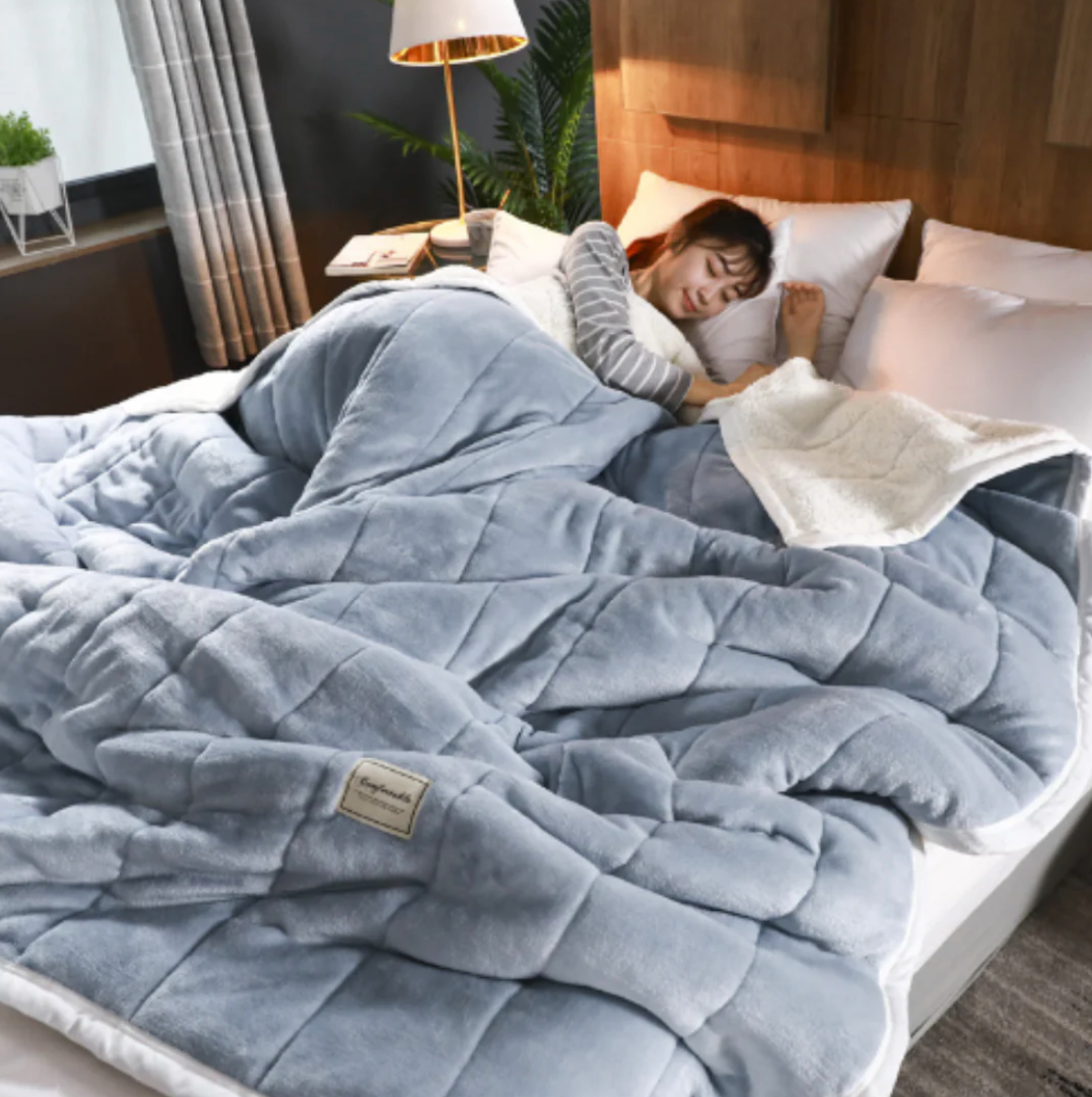 Cozysheet - La Couverture Triple Épaisseur la Plus Douce pour l'Automne et l'Hiver