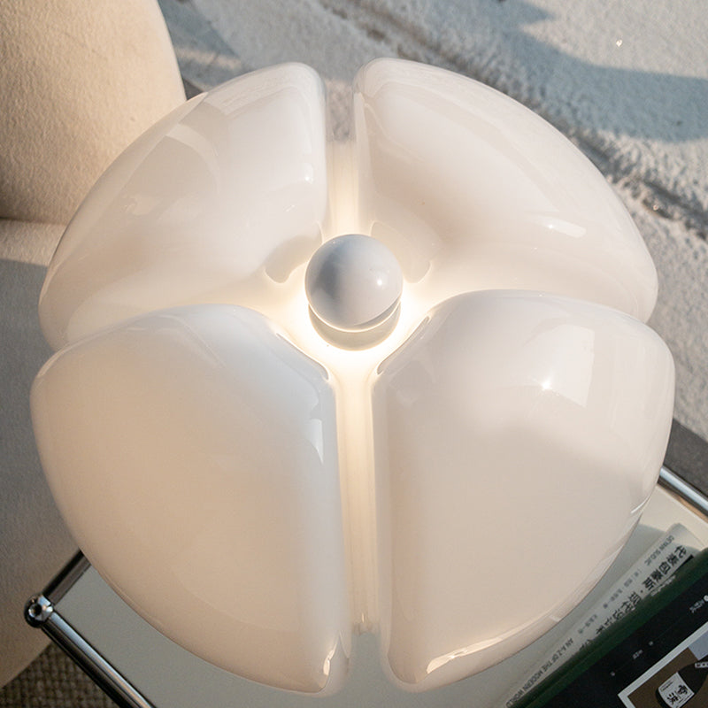 LumiArt - Lampe de Table LED Vintage Design Énergétique et Élégante