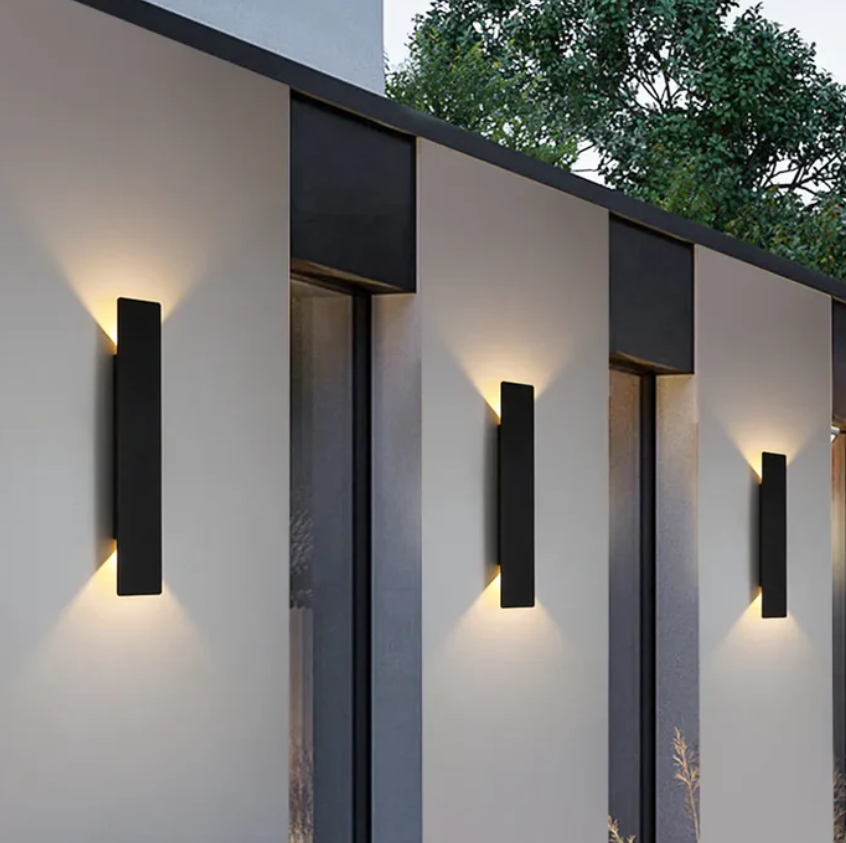 LumièreChic - Applique Murale Extérieure en Aluminium Étanchéité IP65