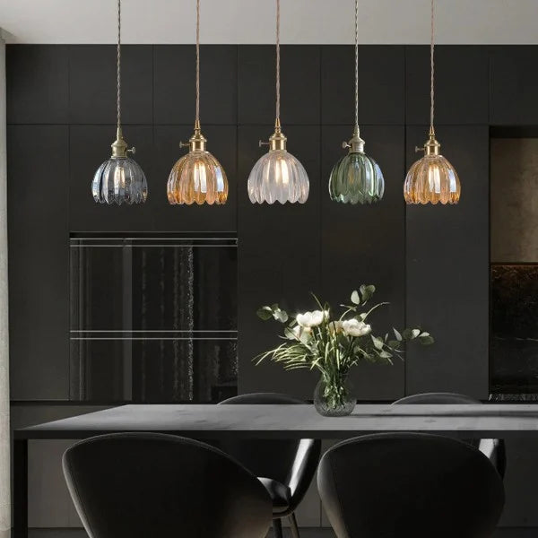LumiChic - Suspension en Verre Floral Japonais, Éclairage Élégant pour Décoration Moderne