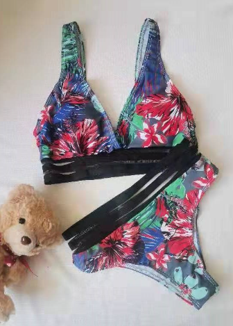 Maravy | Ensemble Bikini Deux Pièces avec Imprimé Tribal Boho-Chic Croisé