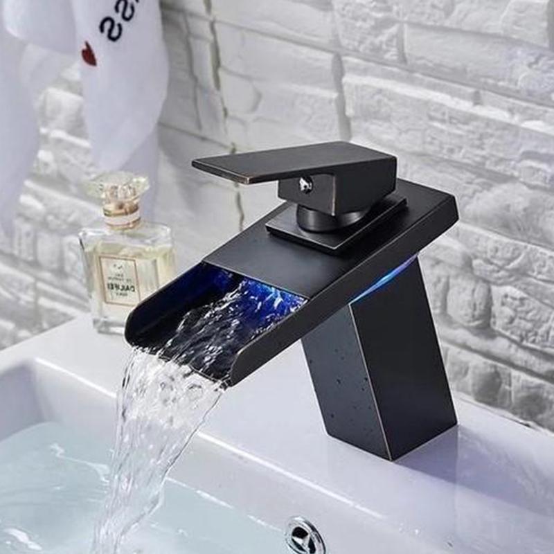 Elia - Robinet Cascade avec Mitigeur à Une Poignée pour Lavabo avec Éclairage LED